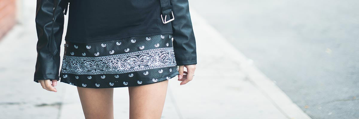 WOMEN'S SKIRTS AND DRESSES