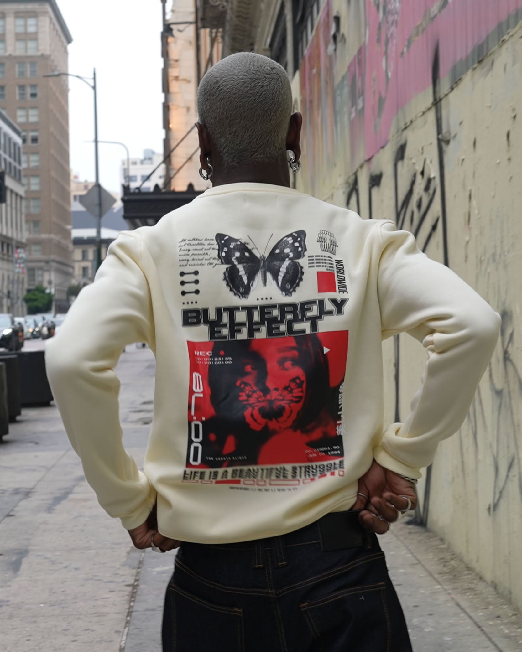 Men's Butterfly Effect Long Sleeve Graphic Crewneck Sweatshirt