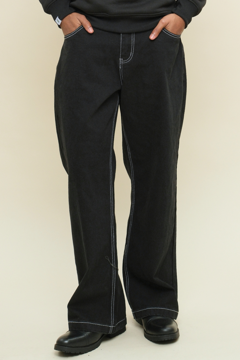 Ultra Baggy Y2K Wide-Leg Denim Jeans