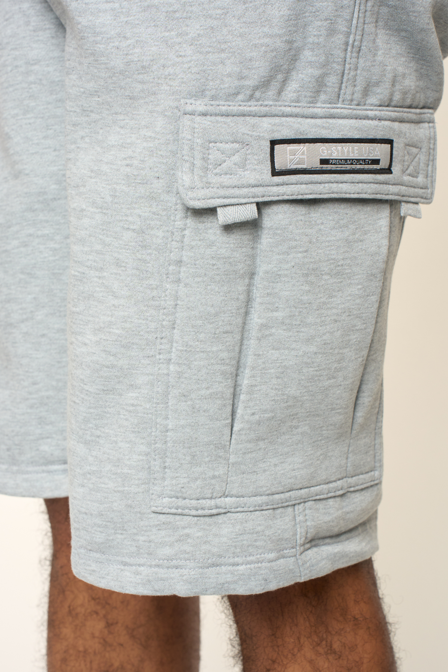 Men's Solid Fleece Heavyweight Cargo Shorts