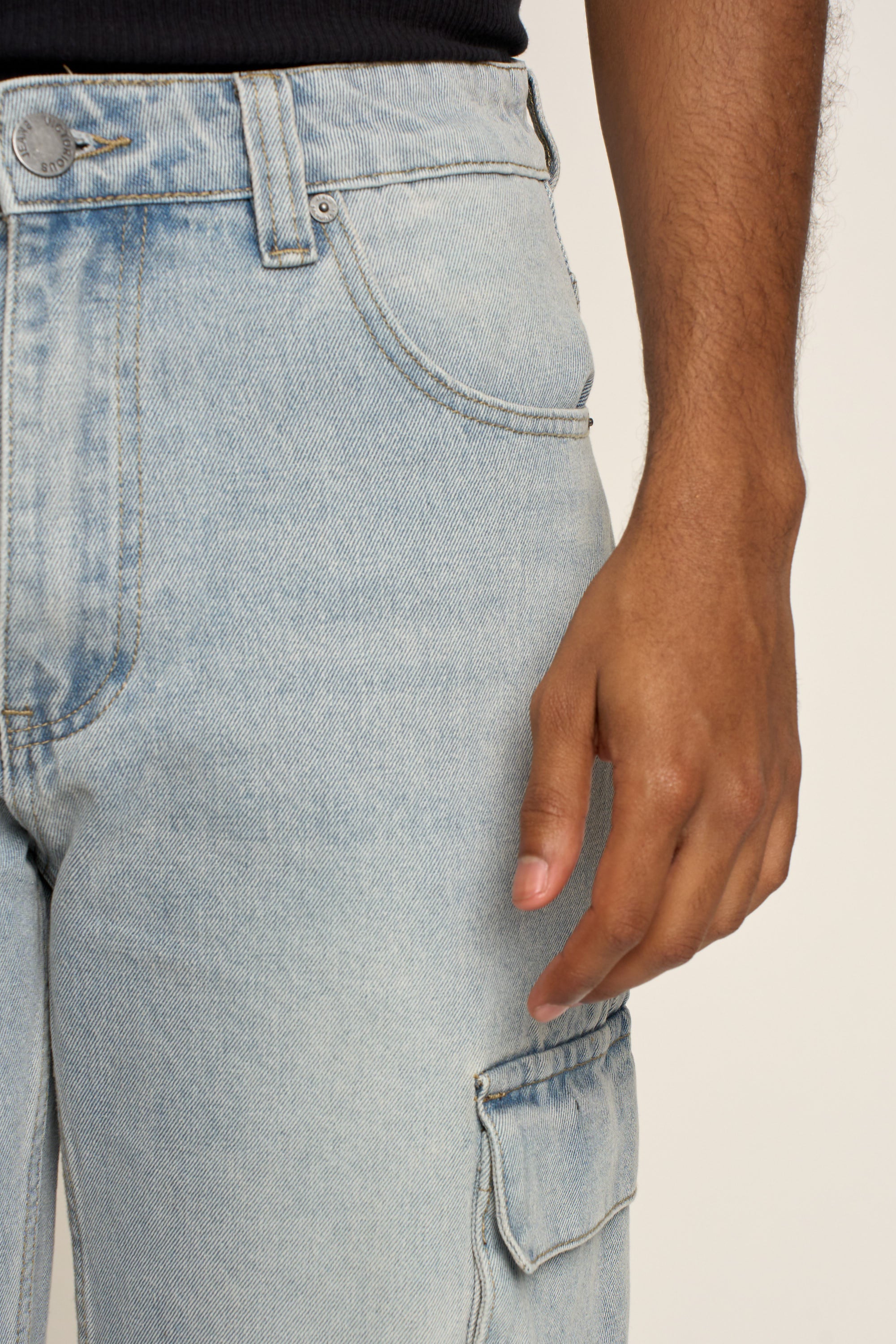 Baggy Fit Cargo Denim Jeans