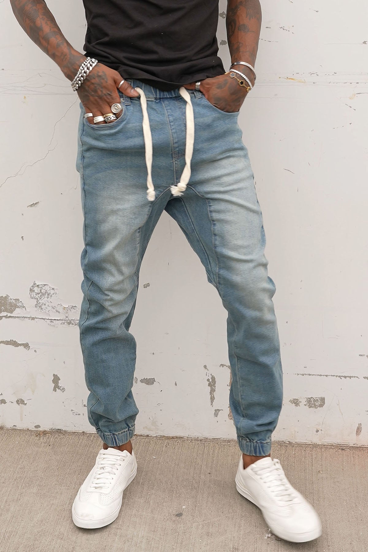 Men's Essential Jogger Denim Pants