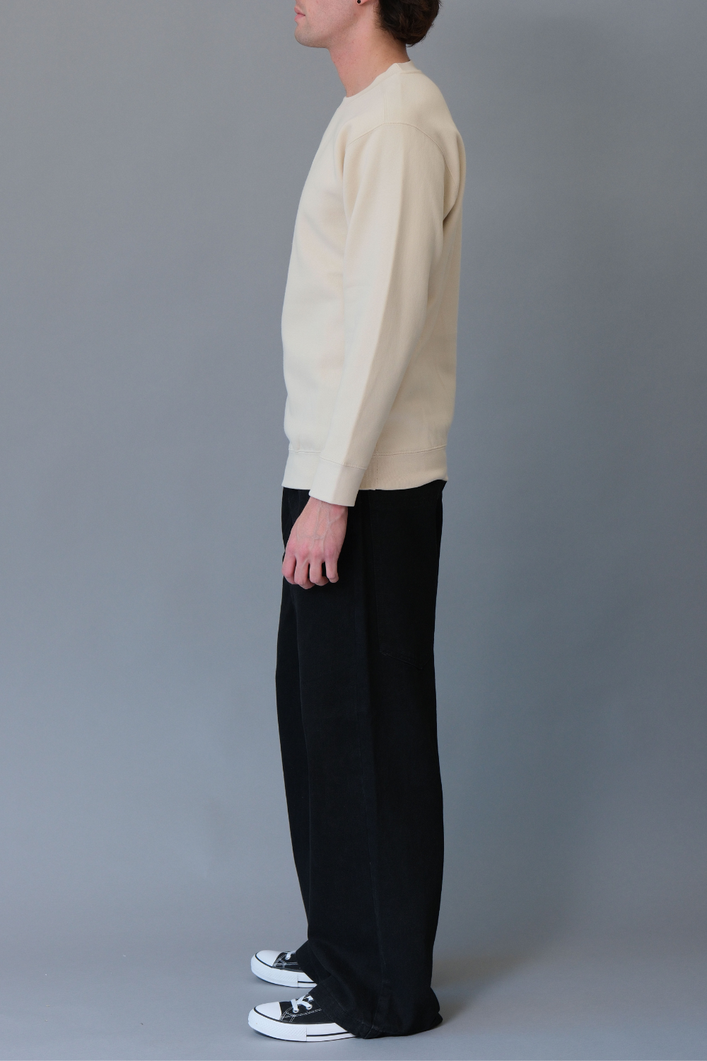 Basic Solid Crew-Neck Sweatshirt