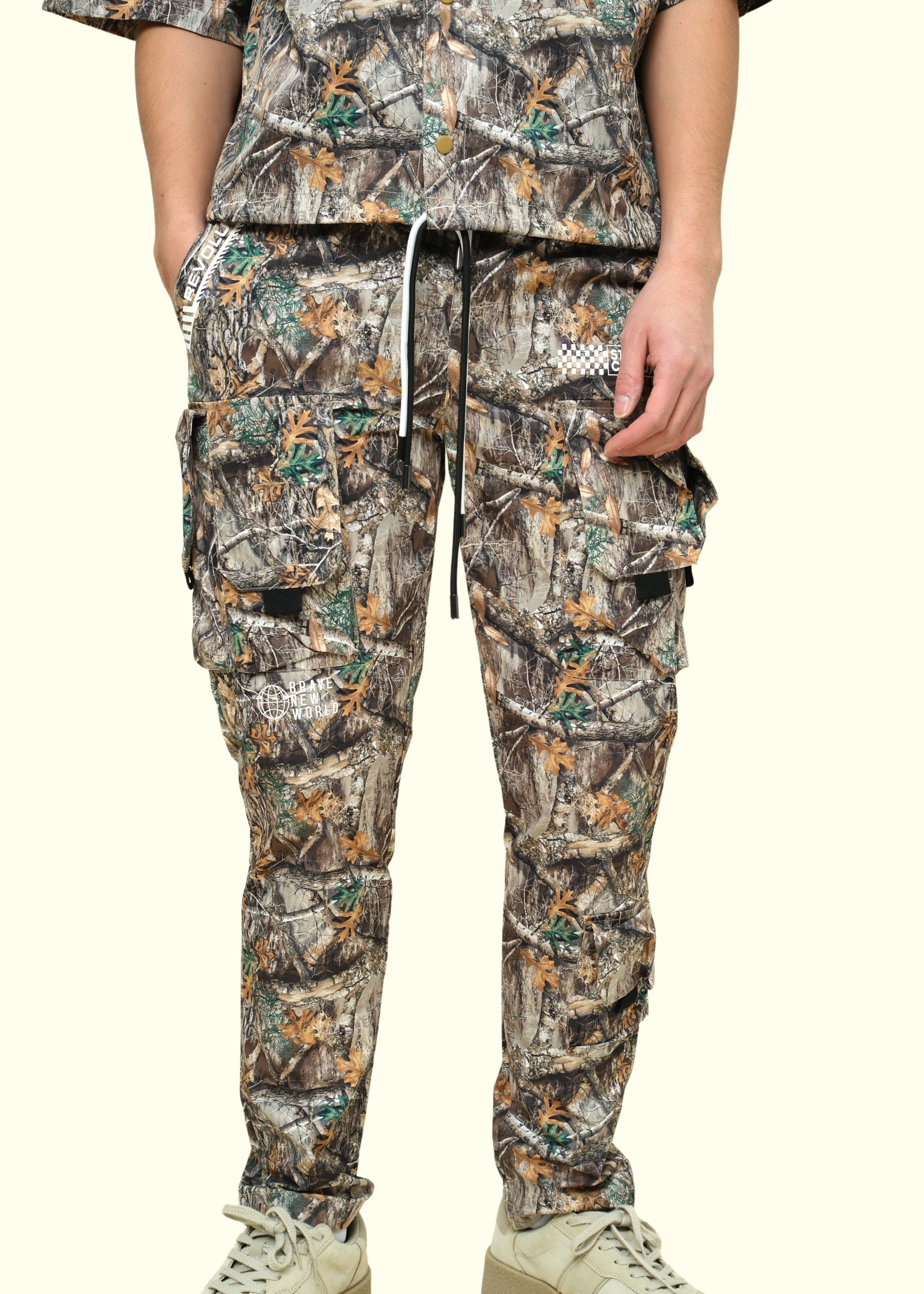 Utility Nylon Hunting Suit