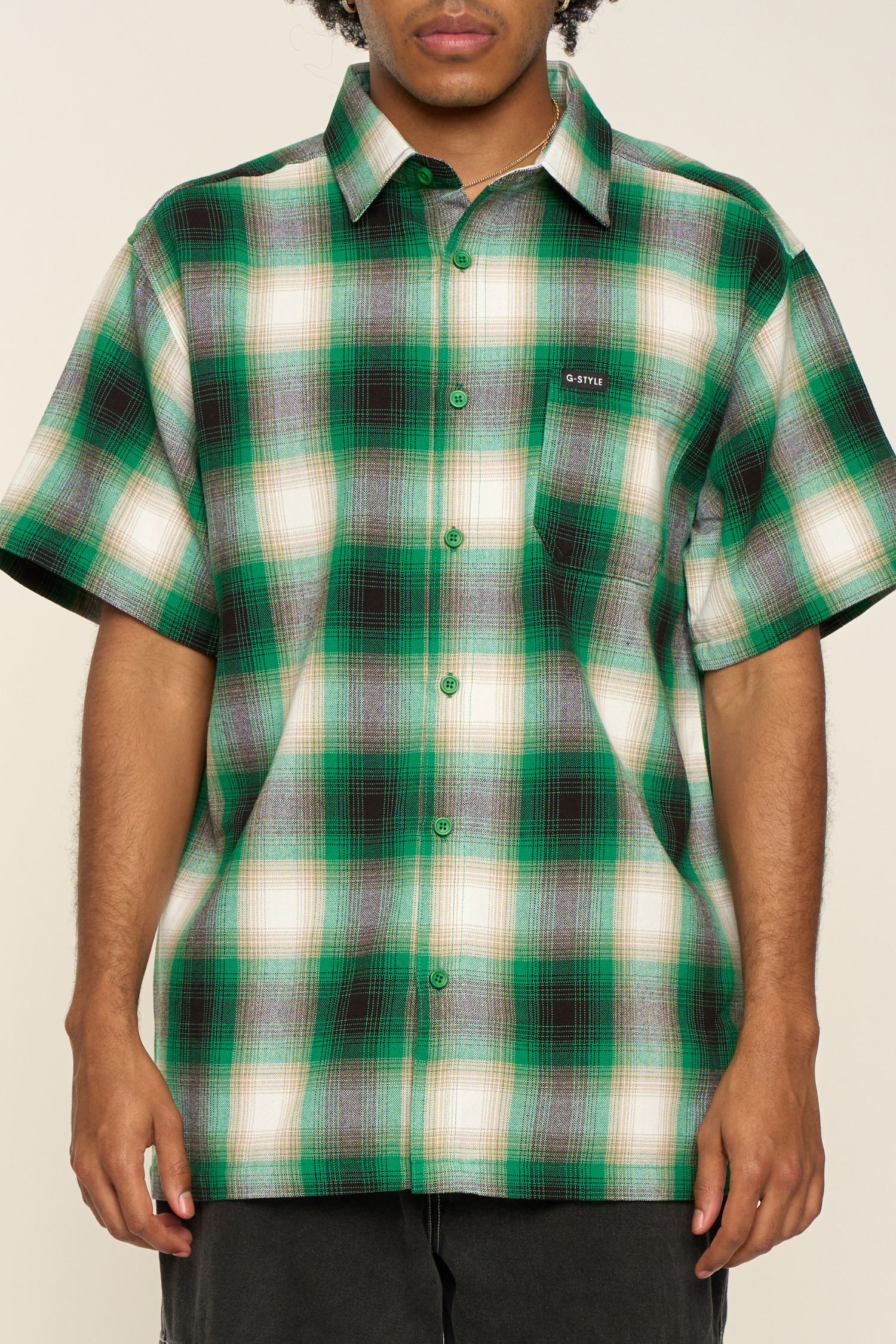 Men's Essential Plaid Short Sleeve Button Up Shirt