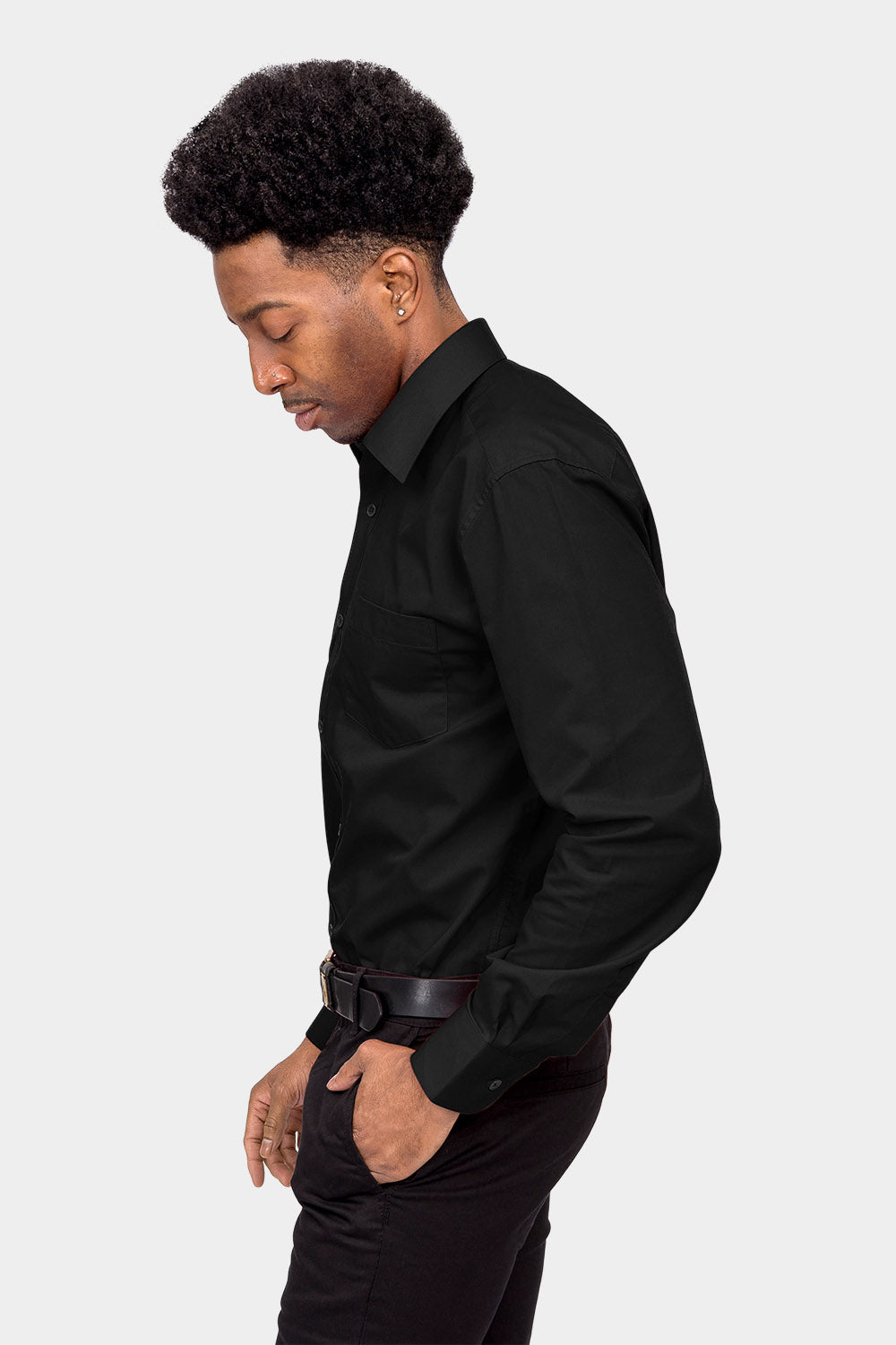 Men's Basic Solid Color Button Up Dress Shirt (Black) Black / Small/14-14.5 Neck/32-33 Sleeve Men's Basic Solid Color Button Up Dress Shirt (Black) Black / Small/14-14.5 Neck/32-33 Sleeve