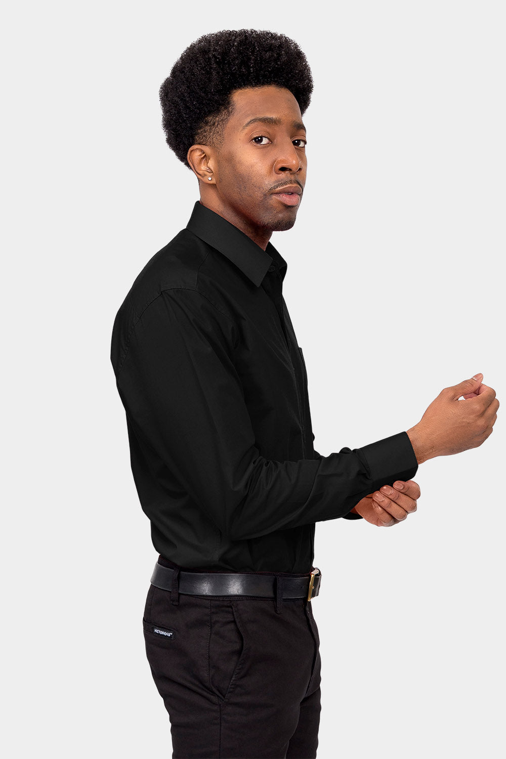 Men's Basic Solid Color Button Up Dress Shirt (Black) Black / Small/14-14.5 Neck/32-33 Sleeve Men's Basic Solid Color Button Up Dress Shirt (Black) Black / Small/14-14.5 Neck/32-33 Sleeve